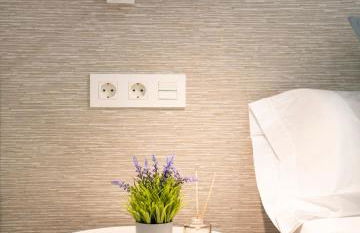 Estudio Deluxe en Jardines del Triunfo - Granada - Foto 25