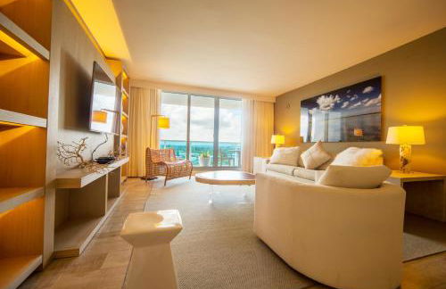 1 Hotel 1 Bedroom 1 and Half Bathroom Beachfront Residence With Balcony - Foto 1