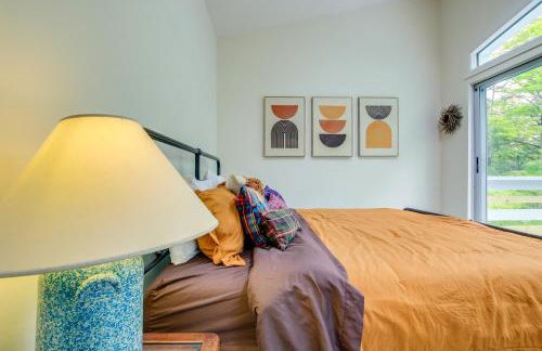 Modern Waterfront Home - 1 Mi to Cave Point Park! - Photo 28