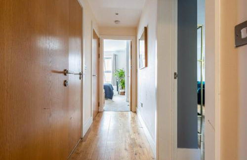 Beautiful & Cosy Harbourside Apartment - Free Parking - Foto 13