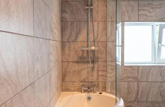 Luxury House in the Heart of Mumbles Village - Foto 31