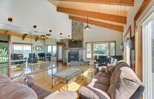 Blowing Rock Home with Hot Tub and Mountain-View Deck! - Foto 2