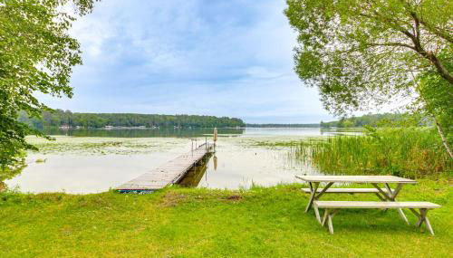 Charming Long Lake Home with Dock on 2 Acres! - Foto 3