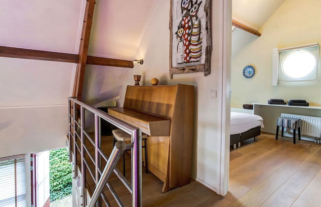 Picturesque Holiday Home in Oldenzaal With Jacuzzi - Foto 18