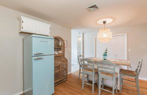 Serene single story, Grill, Fire Pit, fenced yard and Pet friendly stay - Foto 32