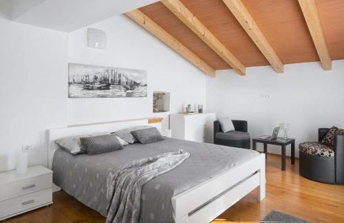 Villa Elia in Nova Vas - Haus für 8-10 Personen - Foto 15