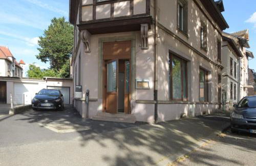 Au Cheval Blanc - Appartement Familial 6P Parking privé proche Colmar Centre - Foto 15