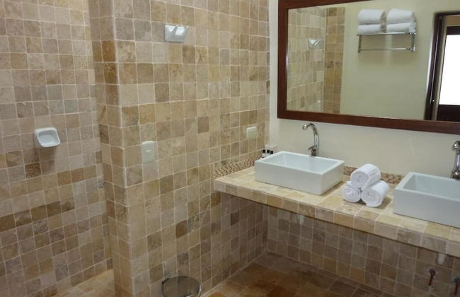 HOTEL KUTTY WASI SUITES - Photo 27