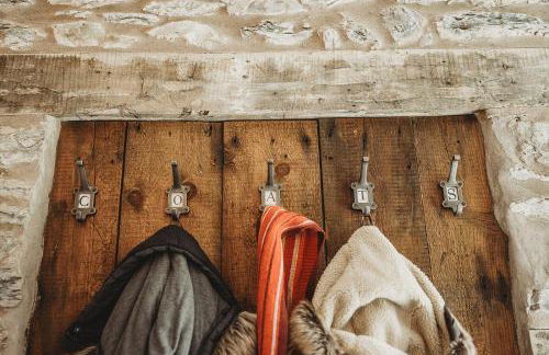 Ty Mawr, The Old School Holiday Homes - Pet Friendly - Foto 16