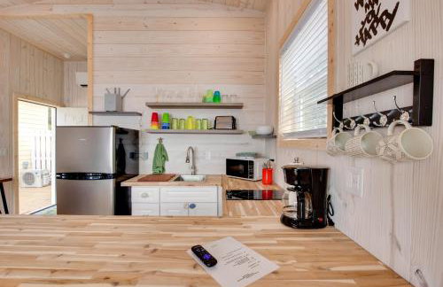 Beachfront Cottage with Dock on Florida Gulf Coast - Foto 8