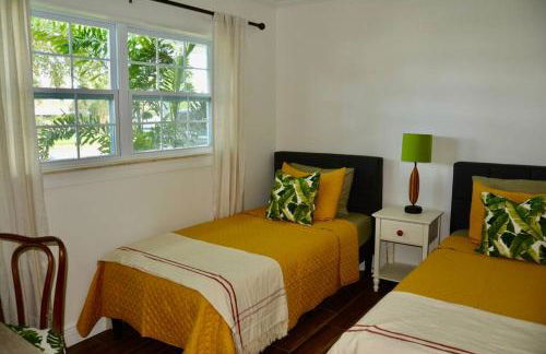 Tropical Retreat Near Beaches, Cruise Terminals - Foto 63