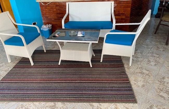 Blue House 4-bed Villa in North Coast Area - Photo 10