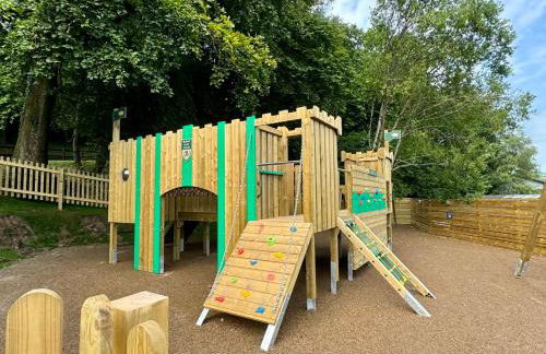 Lodge Nine for 6 with Hot Tub - Spa Resort in Devon - Foto 59