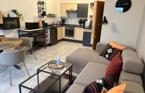 Modernes ruhiges Apartment in Scheidt, Uni-Nähe - Foto 1