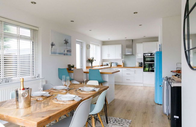 Beach House for 8 With hot tub Garden - Foto 1