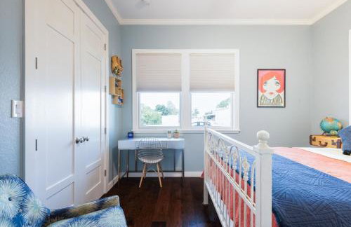 Discover the Riverwalk from New Craftsman Family Home - Foto 31