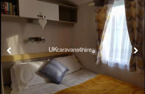 Susie's Beautiful Caravan near the sea - Foto 14