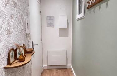 SYLOU - Centre historique, 4 personnes, Climatisation, Netflix, Comédie, Tramway, Gare - Foto 5