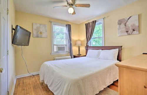 Suburban Home with Backyard Patio Less Than 7 Miles to Dtwn! - Foto 22