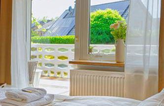 Modern & gepflegt, Süd-Terrasse, Parkplatz, Nähe DUS - Photo 1