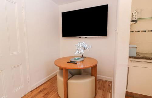 Silverbells - Photo 4