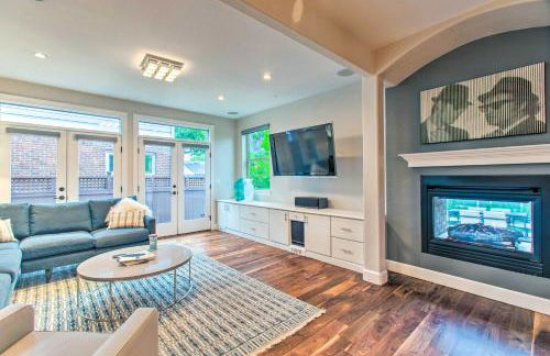 Hot Tub and Outdoor Oasis Luxury Denver Home - Foto 7