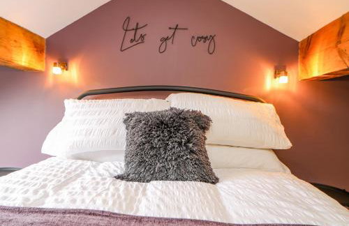 19 The Village - Photo 22