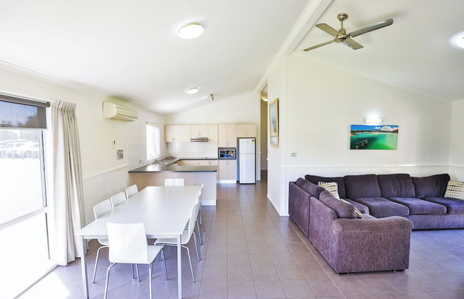 NRMA Batemans Bay Holiday Park - Photo 25