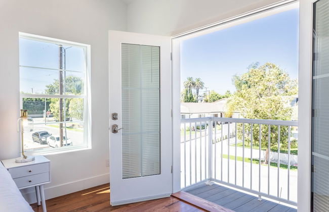 Ince by Avantstay 100 Meters to Amazon Studios - Photo 30