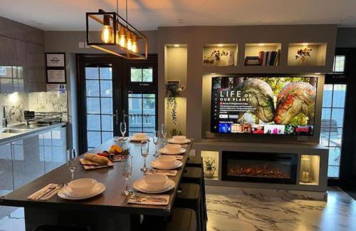 Urban Escape 4BedRoom House- With Free private Parking - Birmingham City - Foto 1