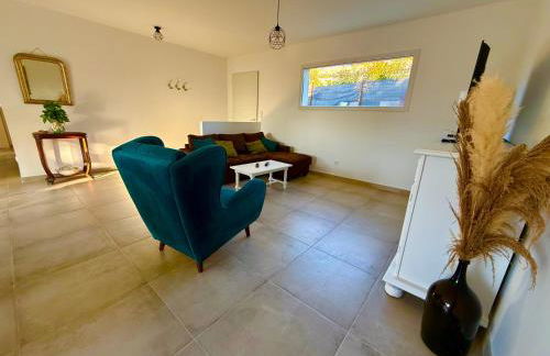 Villa Maria - Piscine - Parking- WIFI- Proche Ventoux - Ideal Cyclistes - Foto 8