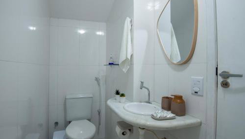 Studio perto da praia SOL, ar condicionado, estacionamento - Foto 4