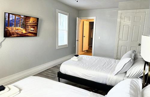 Vintage Vibes Modern Comfort 2BR for 6 Guests - Foto 37