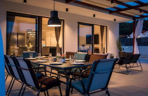 Villa Lucatoni - Photo 18