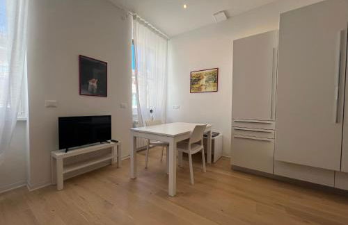 Cozy 1 Apartment - City Center Train Station - Photo 15