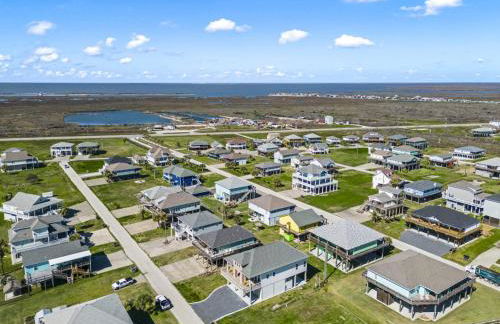 500 ft to beach Upscale Beach Home Golf Cart with Fire pit For 14 - Foto 53