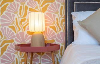 #30 Cozy & Stylish Studio Retreat - Near Odds Farm Park - Sleeps 2 - Perfect for business travelers and Couples - Free parking - Foto 16