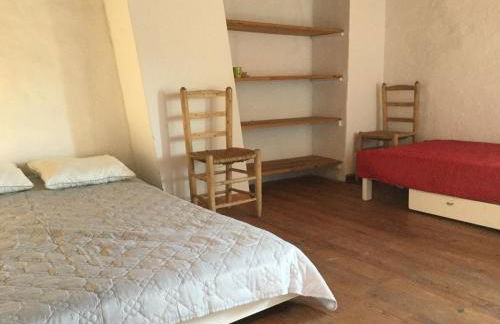 typical provencal farm in an exceptional natural site, the alpilles park - 8 people. - Foto 21