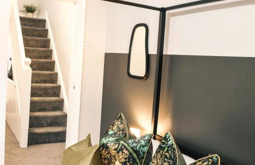 Spacious Stylish Home with FREE Parking 10 Mins to Manchester Centre & AO Arena Ideal for Groups & Long Stays - Foto 28