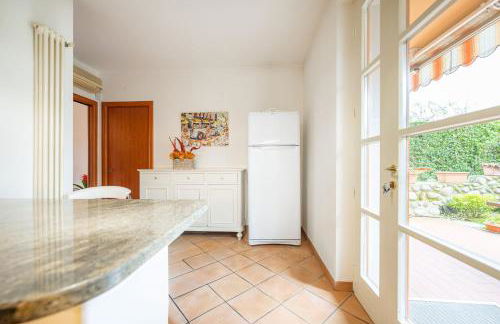 Villa Calmasino - Swimming Pool and Garda Lake - Foto 21