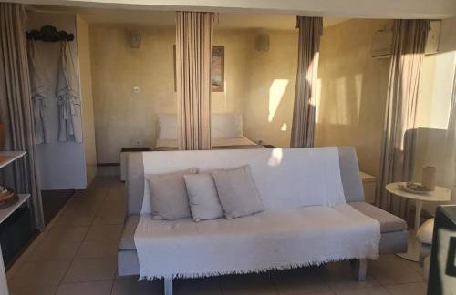 Suite Independente Por do Sol Ferradura - Photo 40