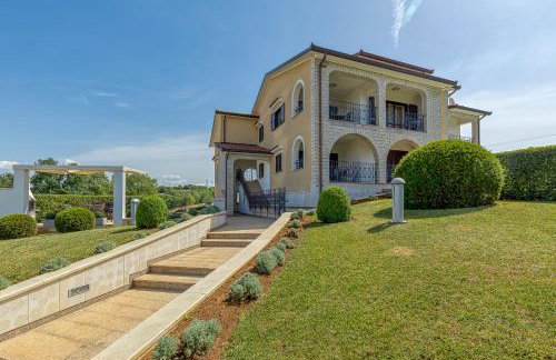 Silvia II with Private Pool - Foto 29