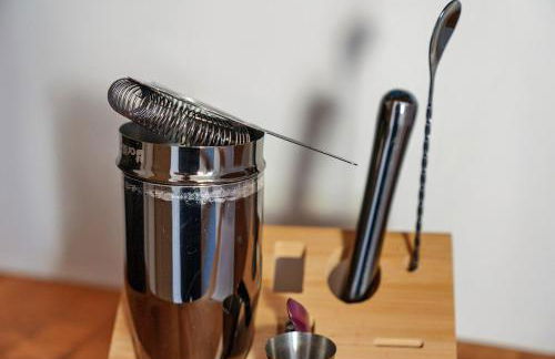 Cozy escape with Hot Tub, ideal for family & friends - Photo 57