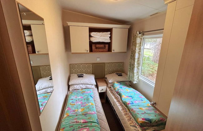 Beautiful 3-bed Selfcontained Lodge Great Yarmouth - Foto 6