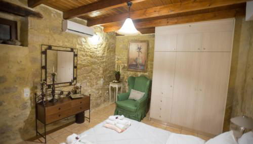 Villa Kamelia-Renovated old house-South Crete - Foto 3