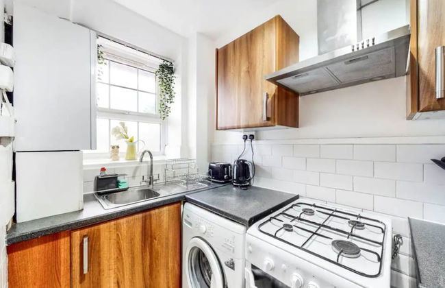 Central & Cosy 2BD Flat Near Canary Wharf - Foto 3