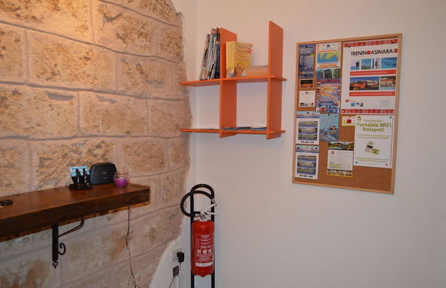 Butterfly Accommodation - Photo 42