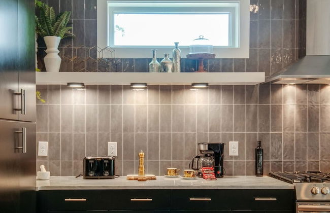 Large Group Lux 3mi Downtown - Rooftop City Views - Photo 27