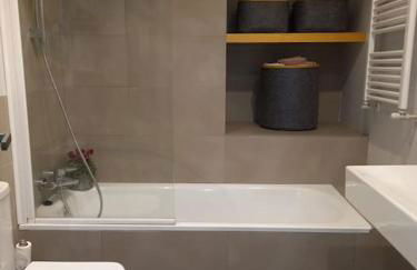 Chalet familiar con piscina - Foto 15