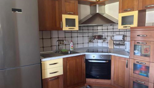 Cozy Apartment in Ptolemaida - Foto 4, stove